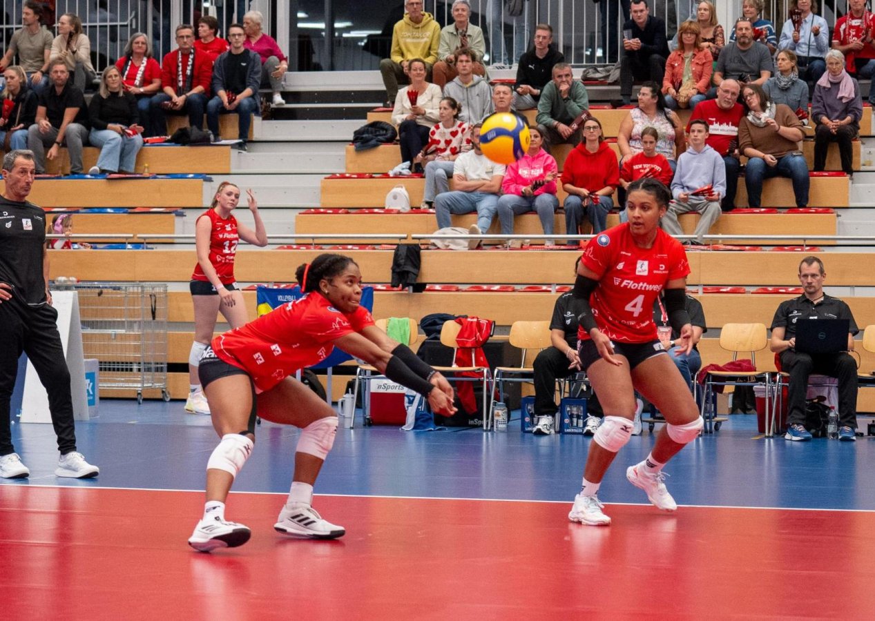 Auch in der Abwehr müssen die Roten Raben sicher stehen, damit sie vom TV Hörde nicht in Verlegenheit gebracht werden können.